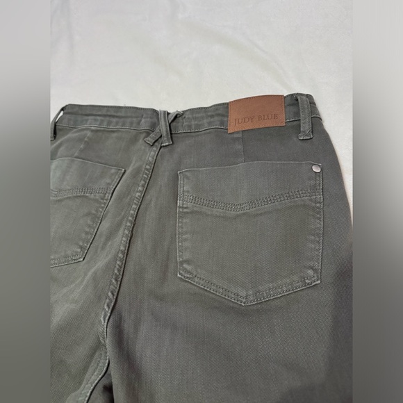 Judy Blue JB88734 High Waist Control Top Olive Green Fray Hem Crop Wide Leg 9/29 - Picture 14 of 15